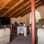 Holiday home Anica Cavoglave