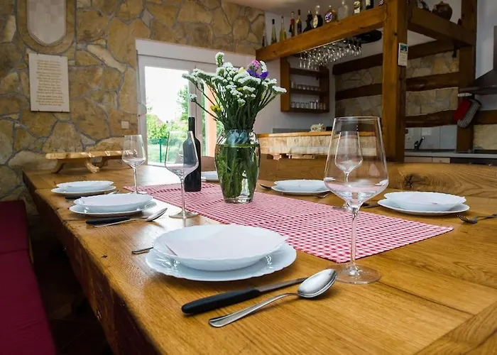 Anica Holiday home Cavoglave